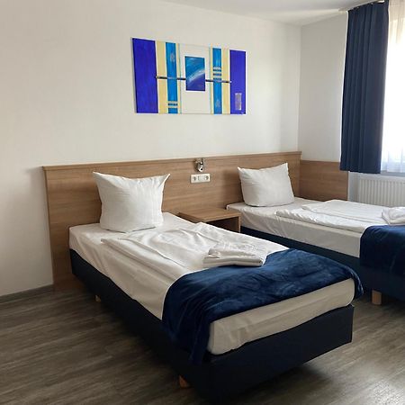 Sunny Hotel Straubing Exteriör bild