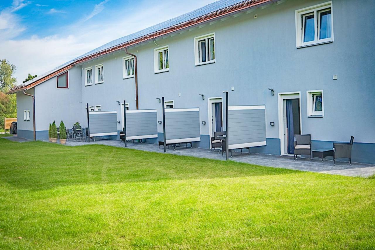 Sunny Hotel Straubing Exteriör bild